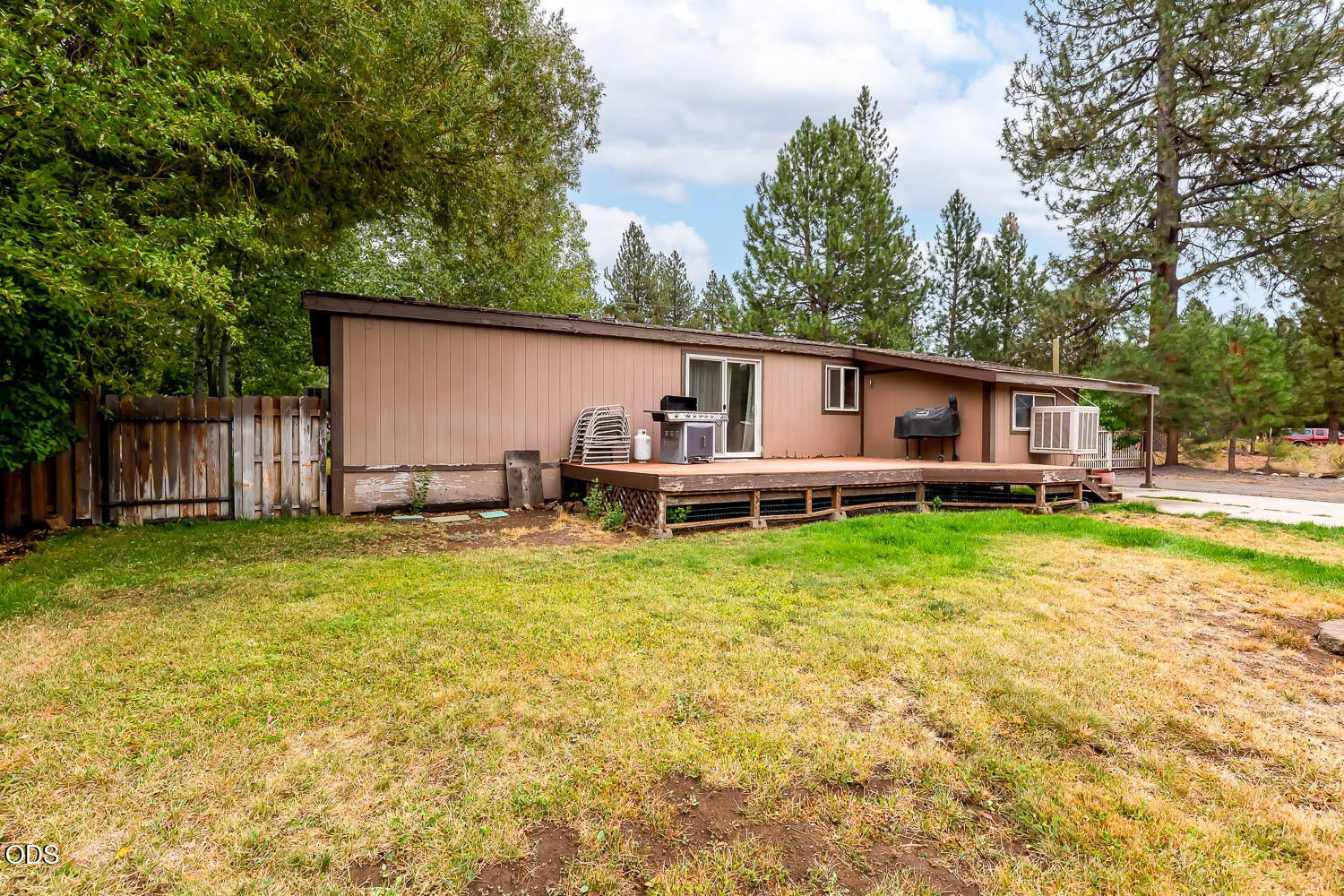 Photo of 59865 Cheyenne Road 24 of 44