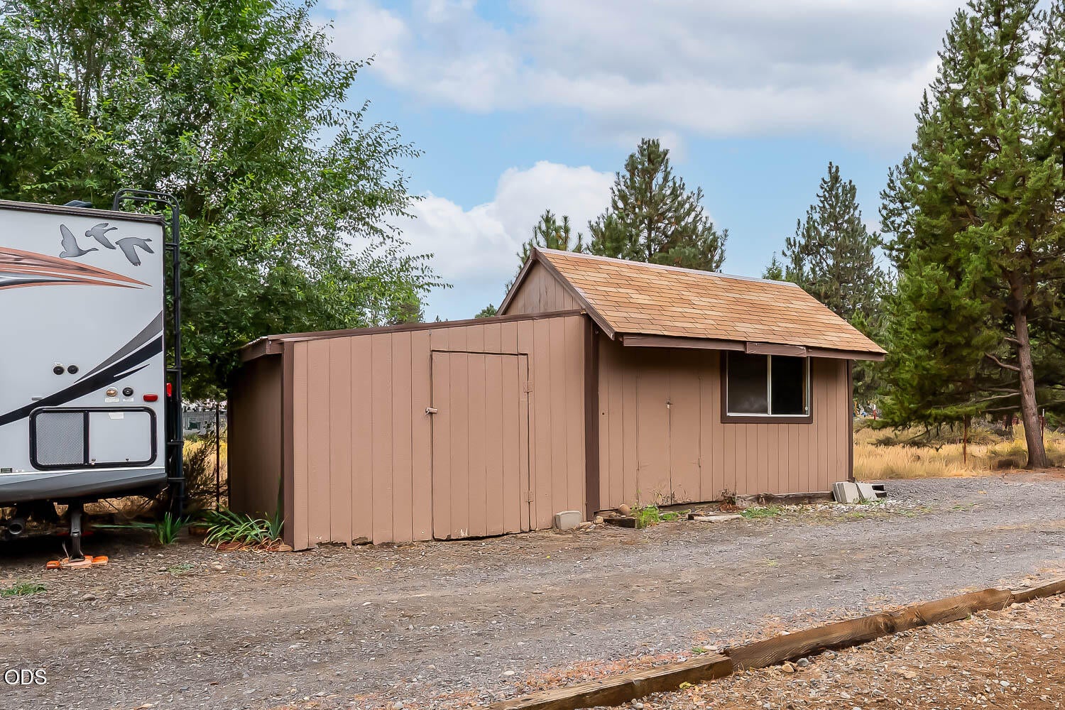 11x8 garden shed and 14x8 shop