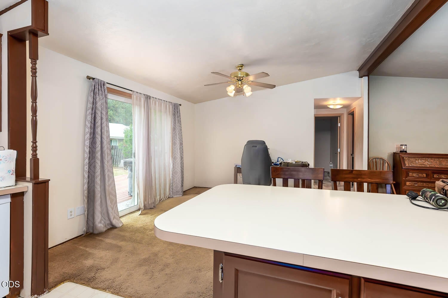 Photo of 59865 Cheyenne Road 9 of 44