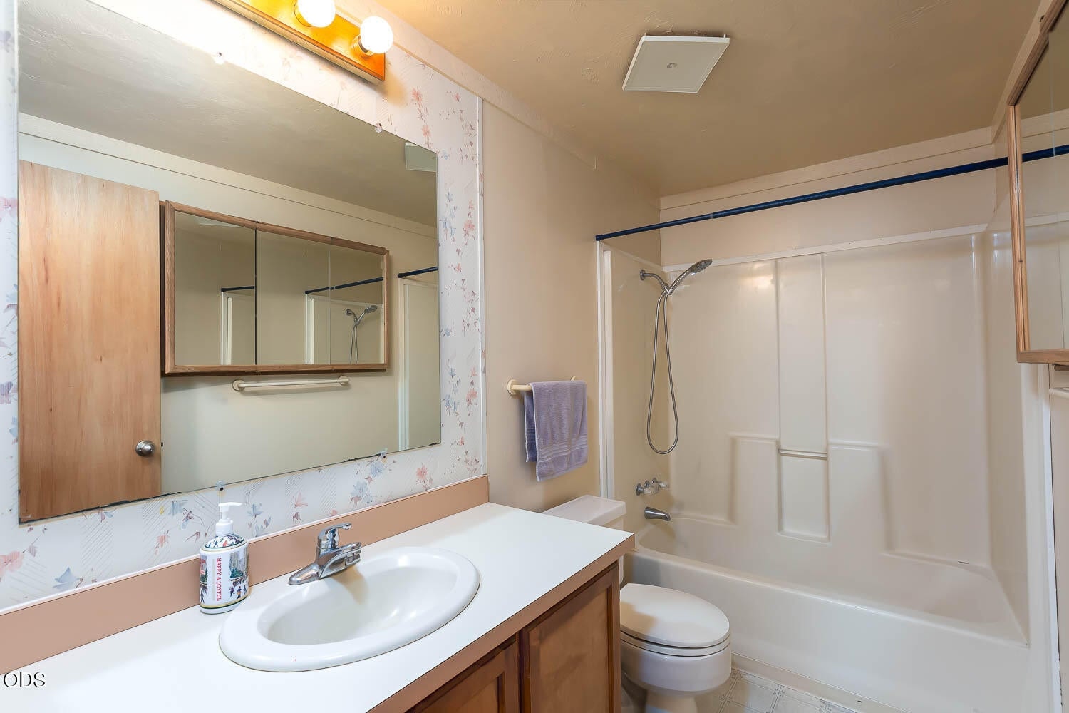 Primary bath
