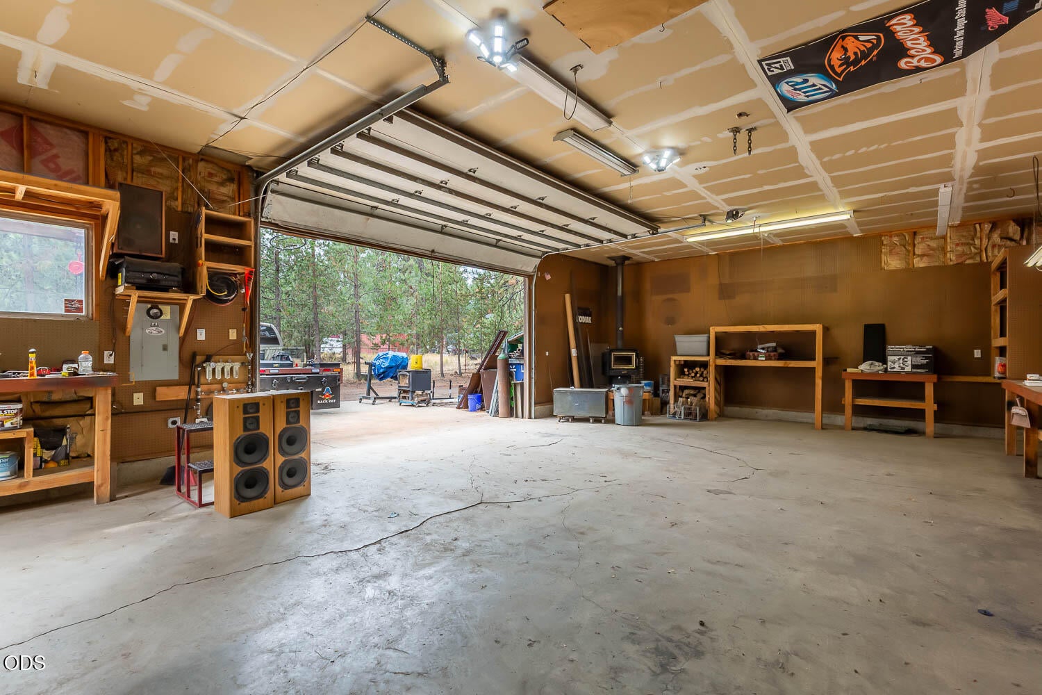 40x24 fully insulated shop