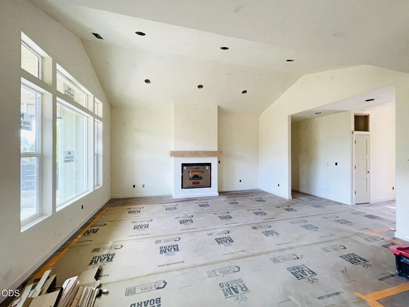 Photo of 351 E Diamond Peak Avenue 3 of 12