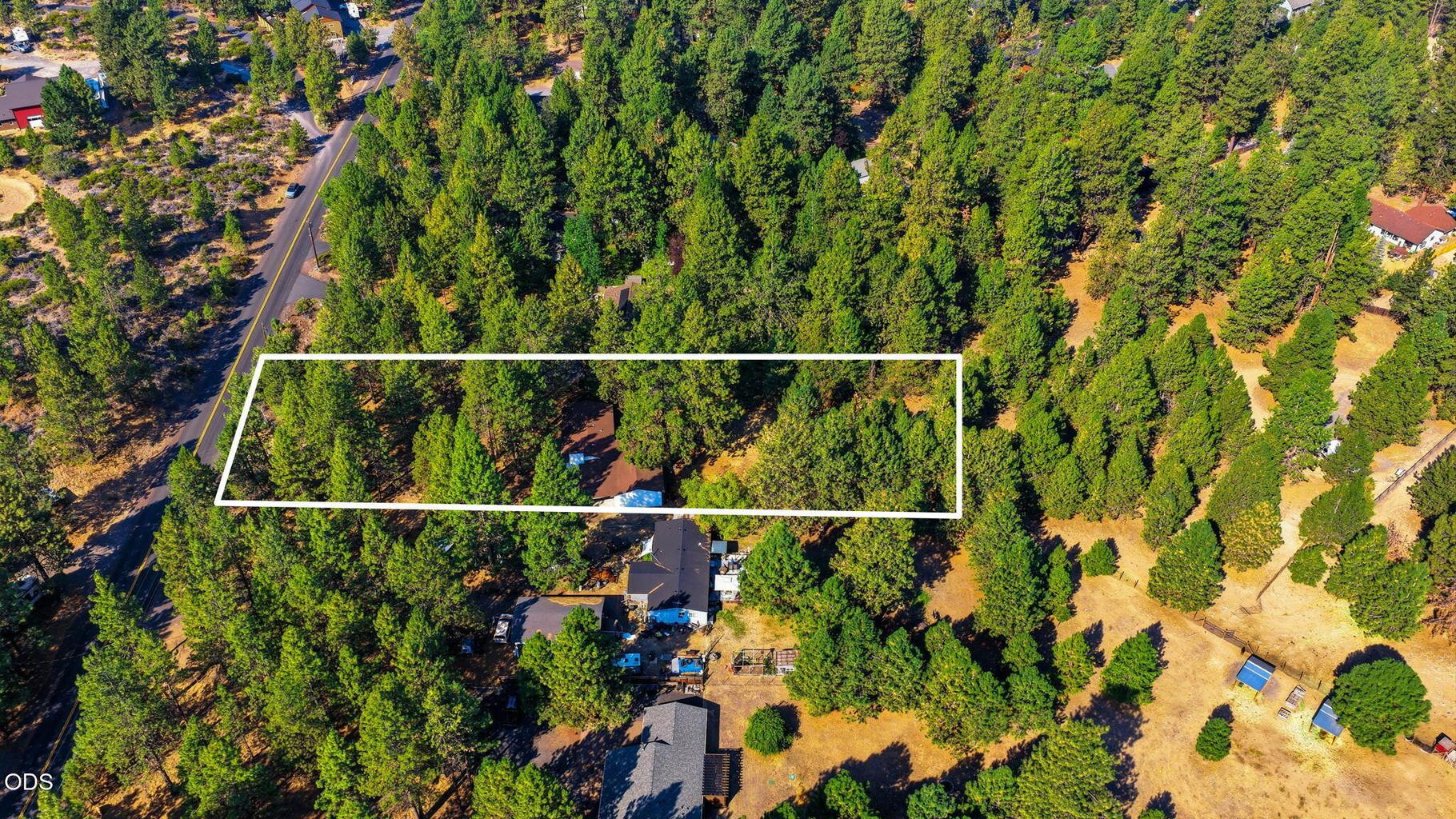 Photo of 19092 Shoshone Road 21 of 23