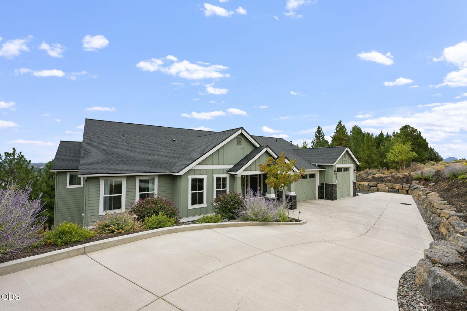 Photo of 2378 NW Wyeth Place 43 of 44