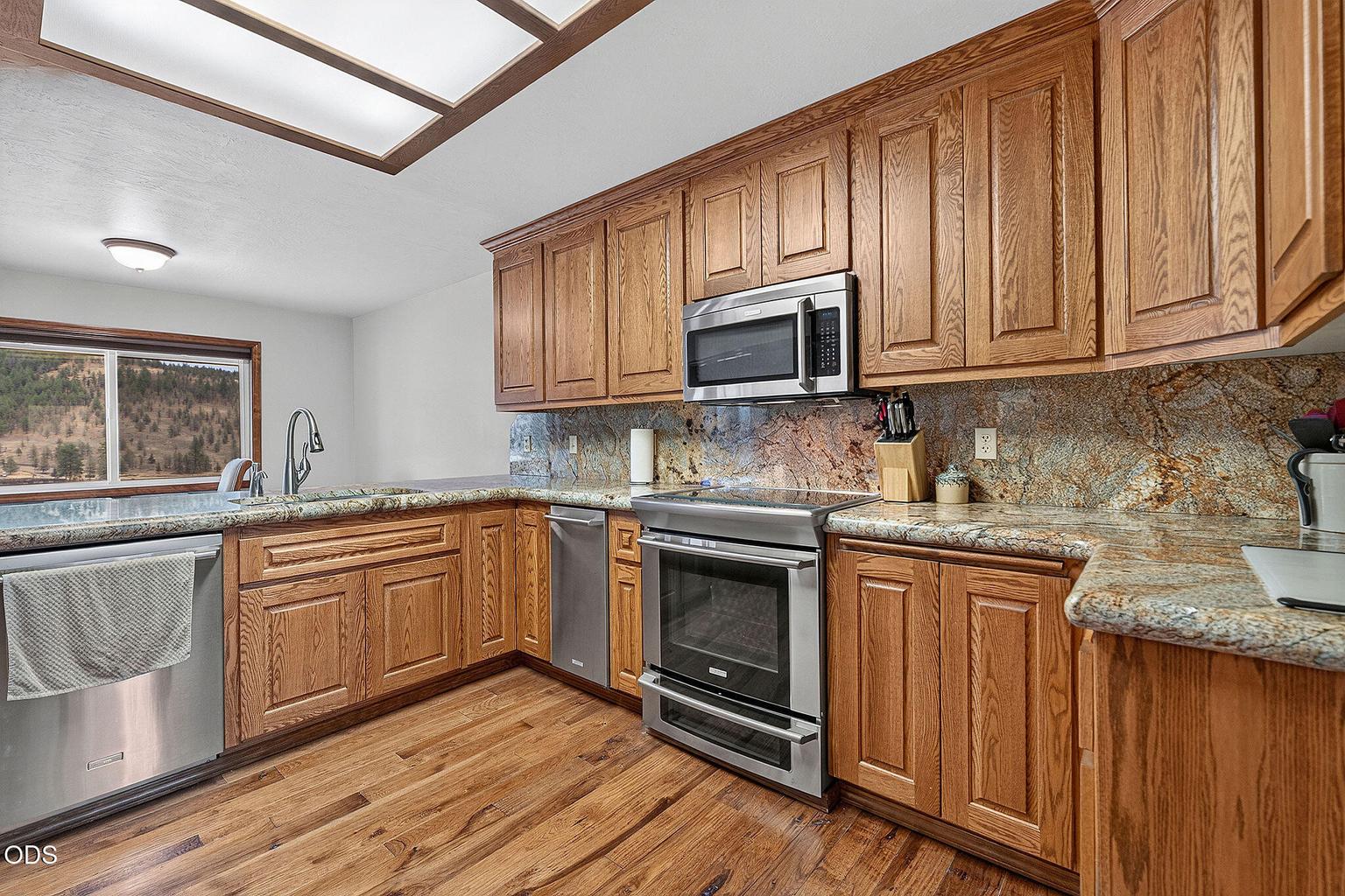 Photo of 3335 NE McKay Creek Road 14 of 50