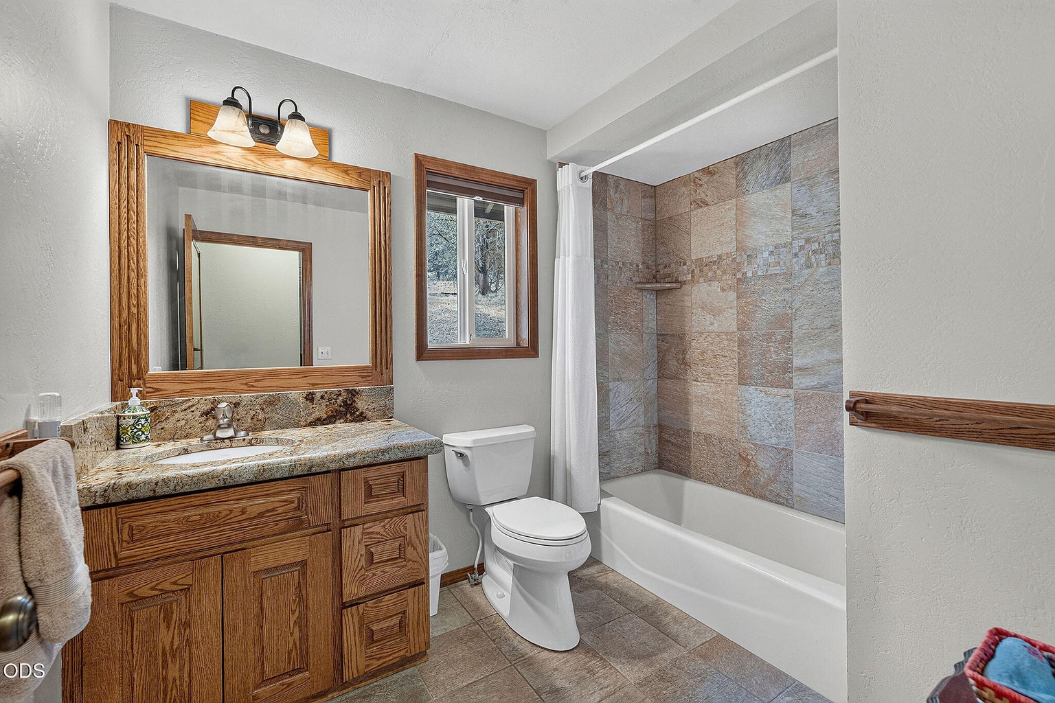 Photo of 3335 NE McKay Creek Road 21 of 50