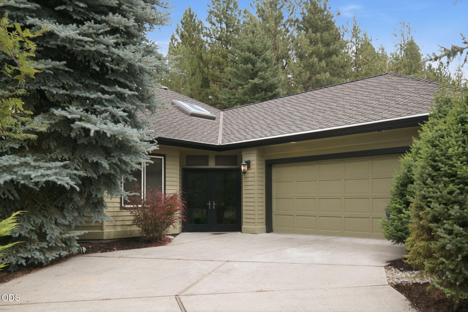 Photo of 60750 Breckenridge Street 2 of 27