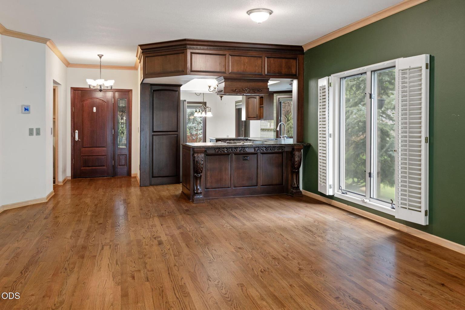 Photo of 60750 Breckenridge Street 9 of 27
