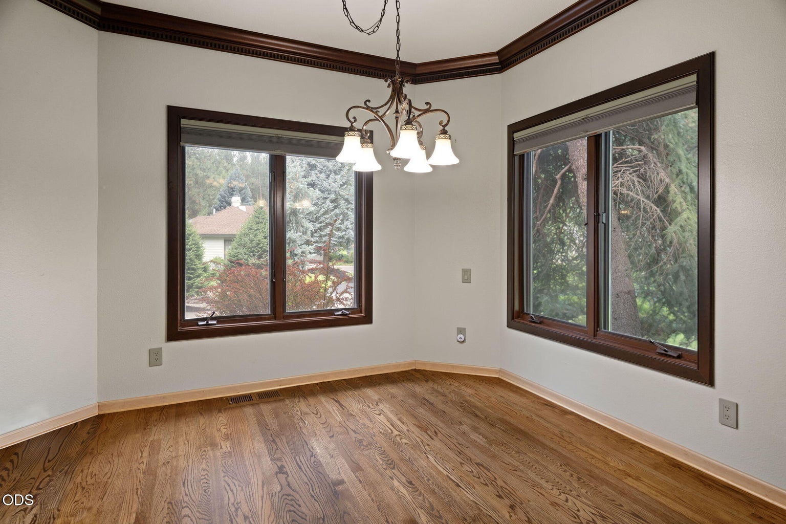 Photo of 60750 Breckenridge Street 11 of 27
