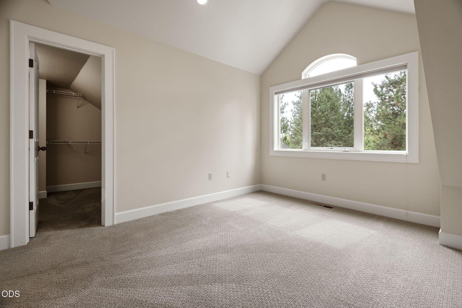 Photo of 2530 NW Peoples Court 28 of 39