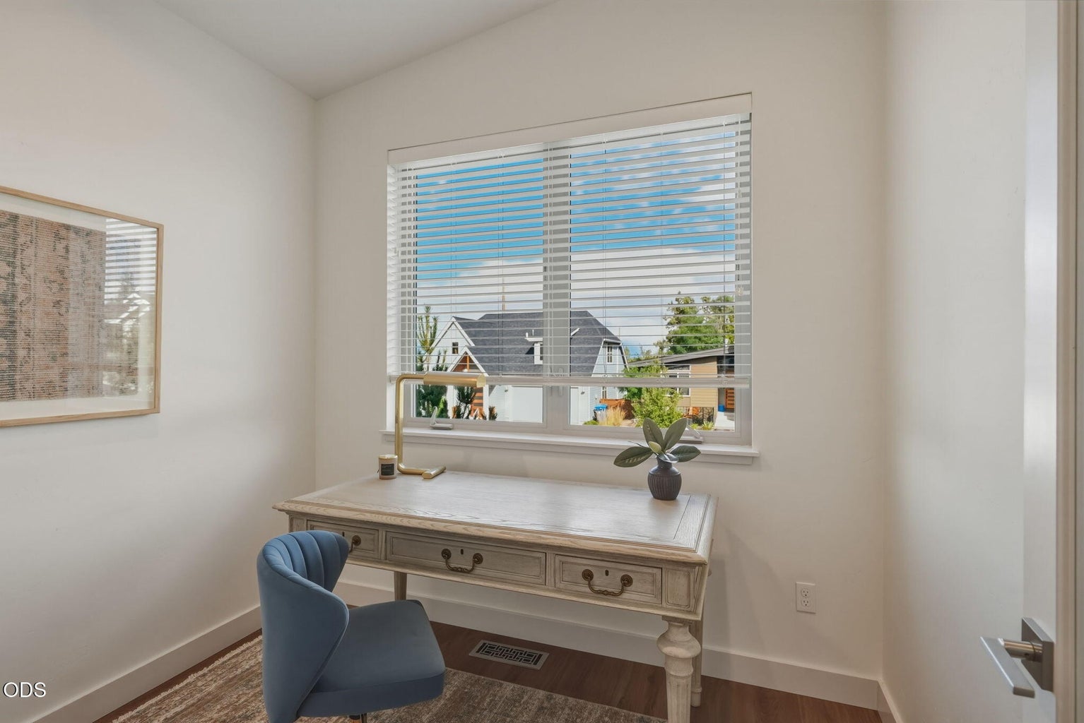 Adorable dedicated office