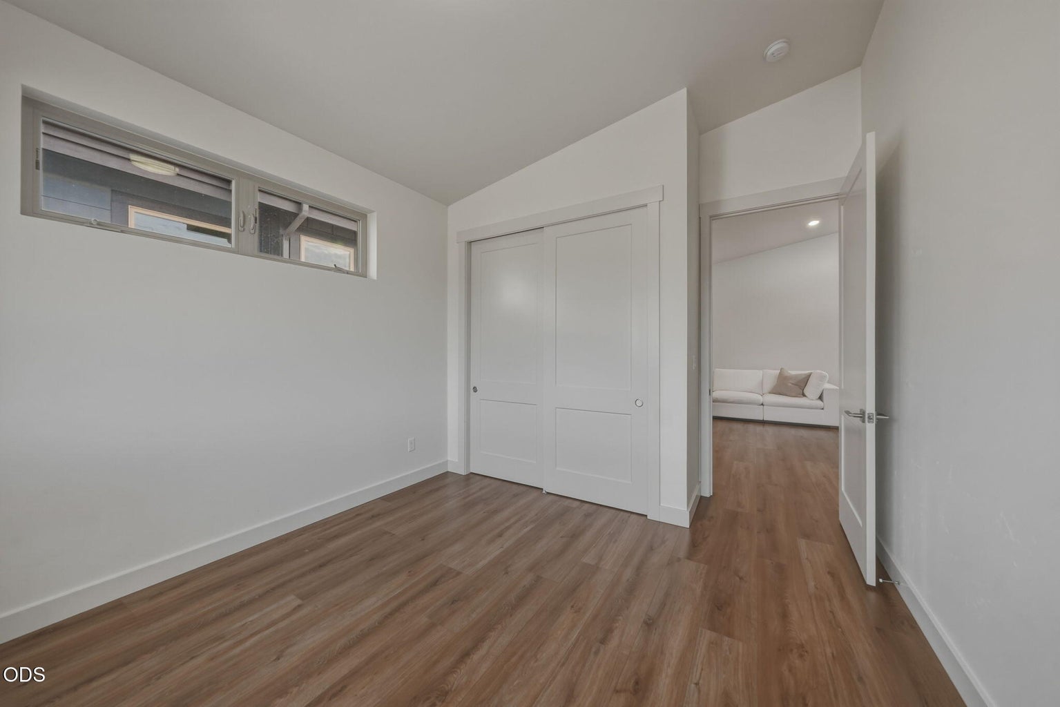 Photo of 63108 NE Iner Loop 41 of 55