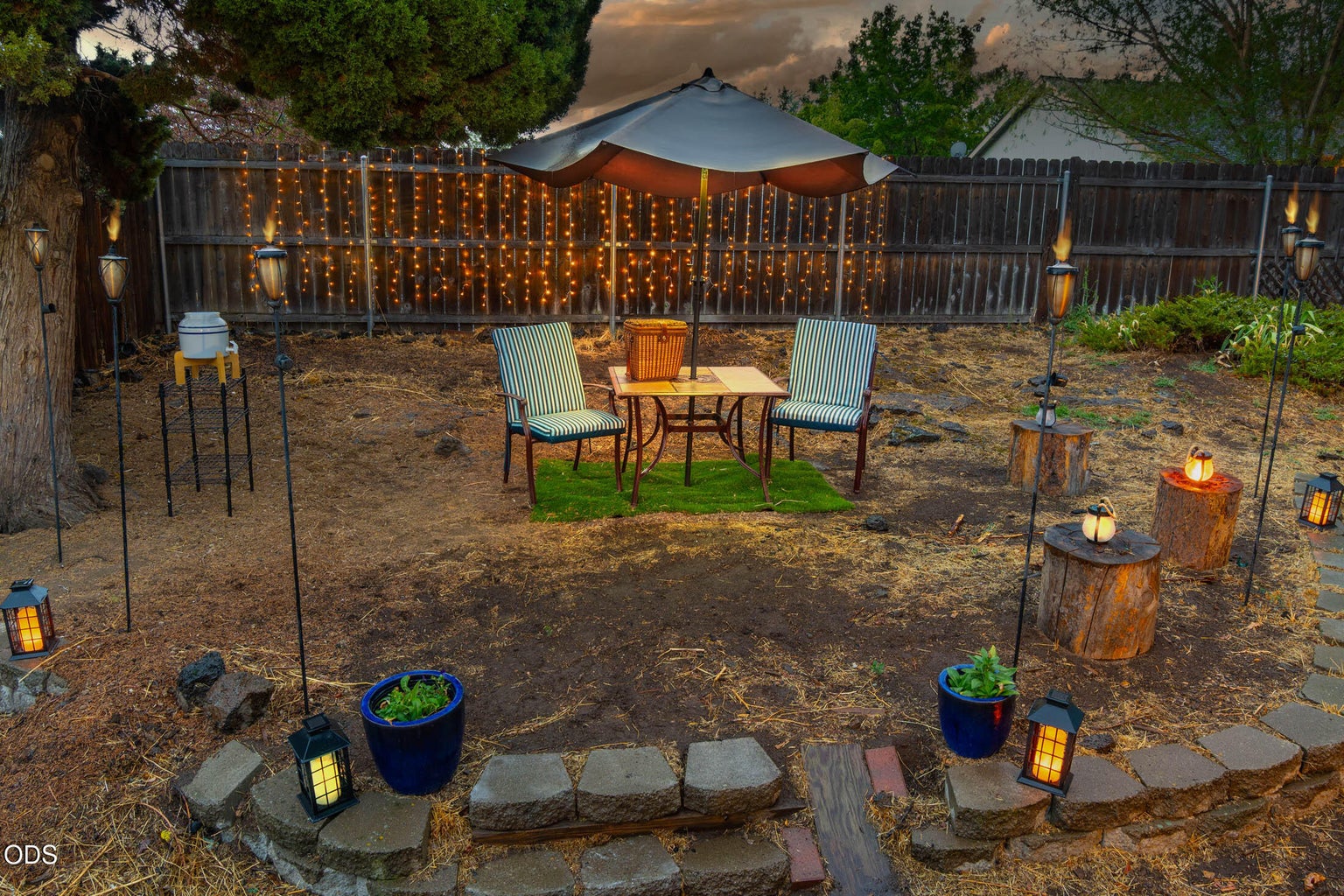 Photo of 786 NE Tierra Road 5 of 20