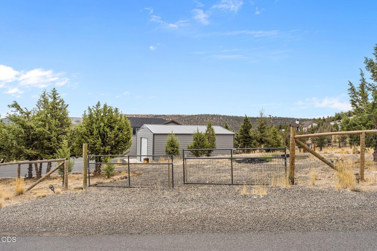 Photo of 7220 SE Night Hawk Court 33 of 50