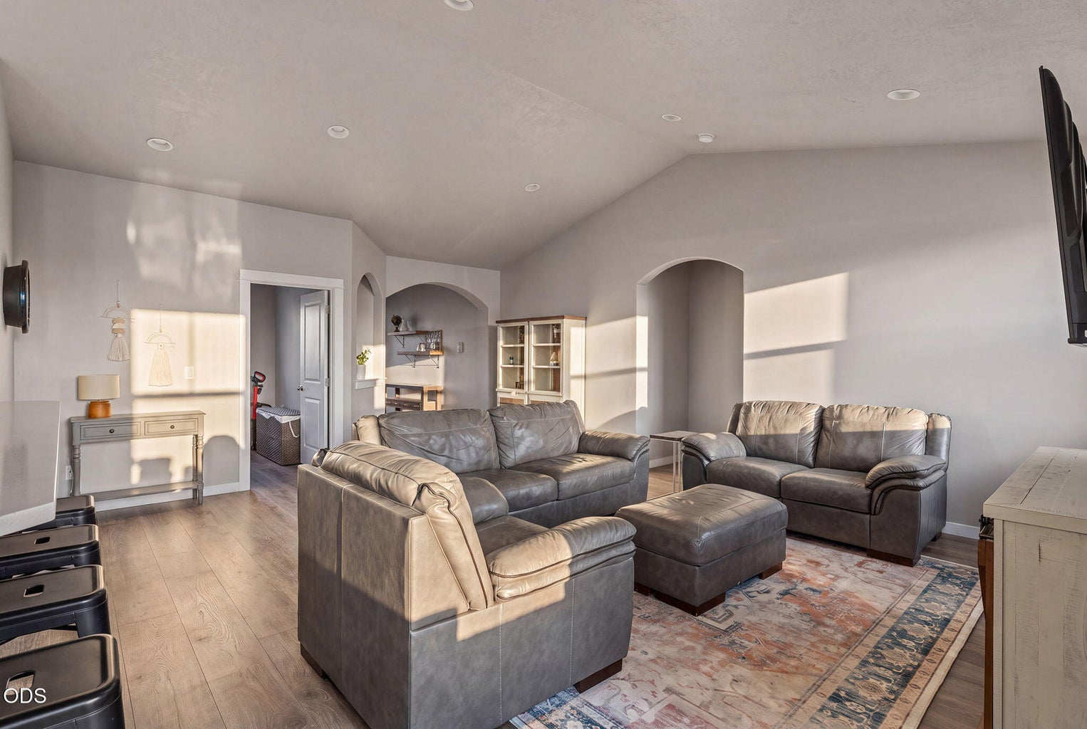 Photo of 7220 SE Night Hawk Court 8 of 50