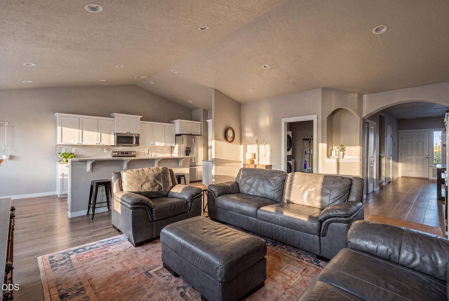 Photo of 7220 SE Night Hawk Court 5 of 50
