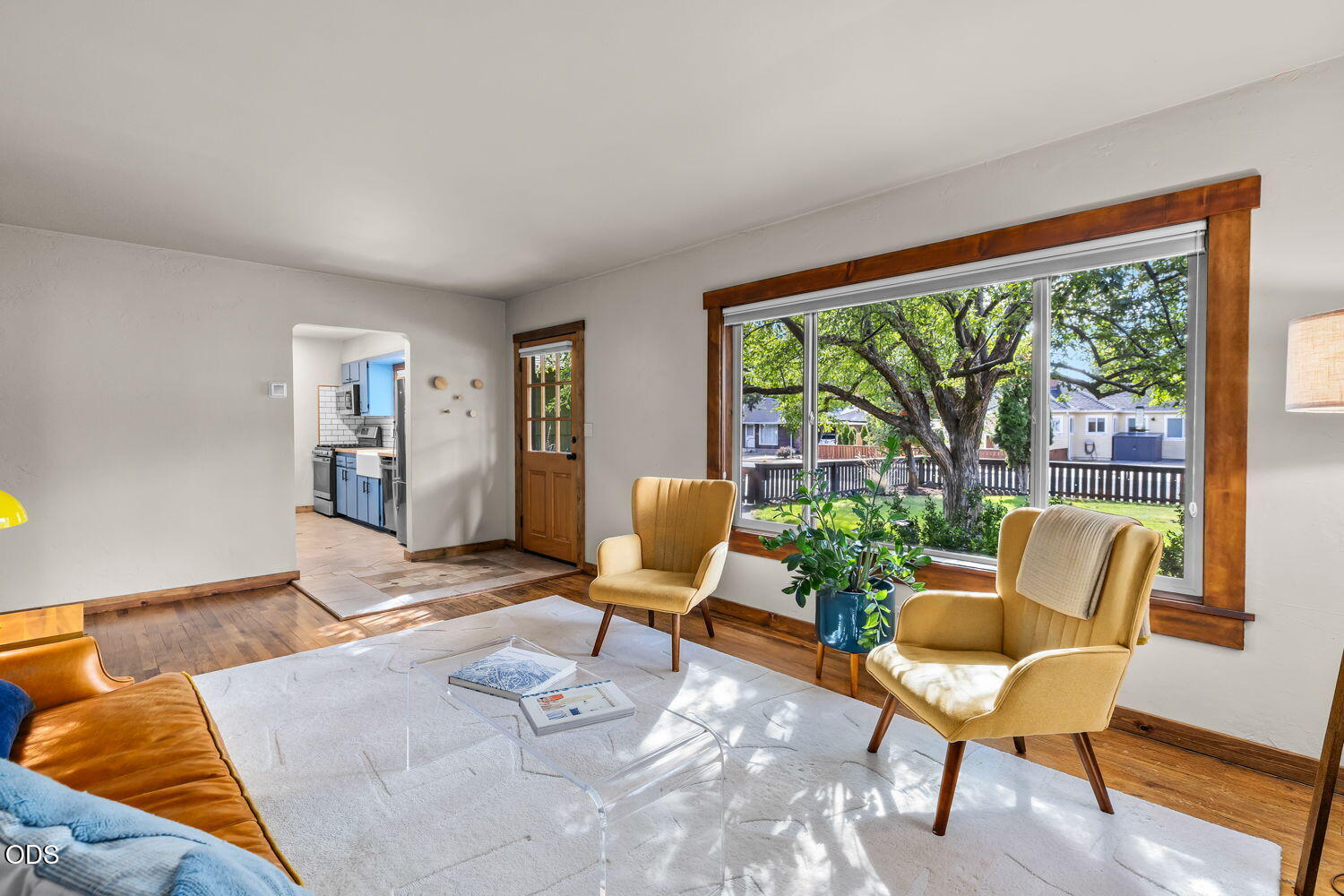 Photo of 932 NE 10th Street 11 of 50