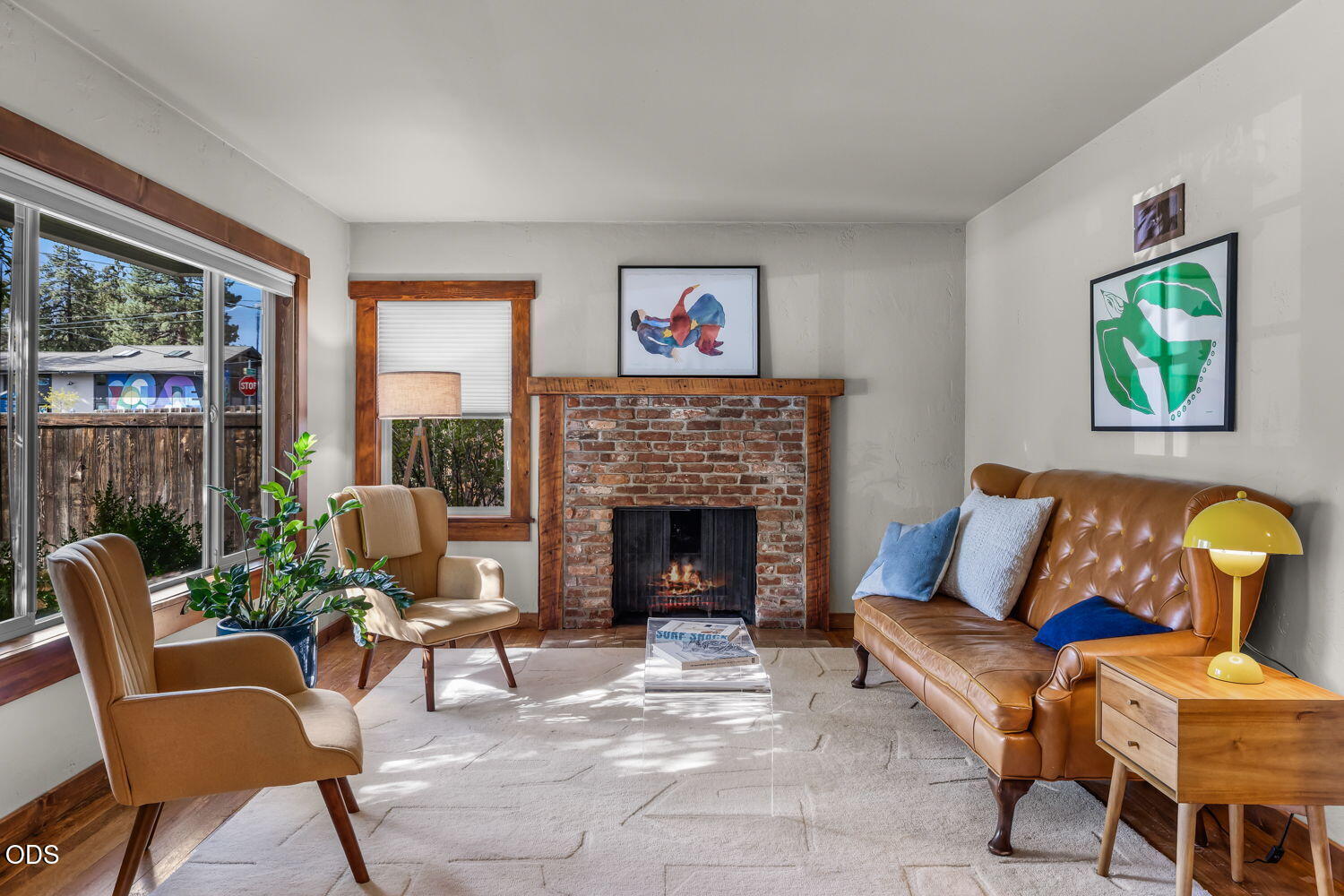 Photo of 932 NE 10th Street 12 of 50