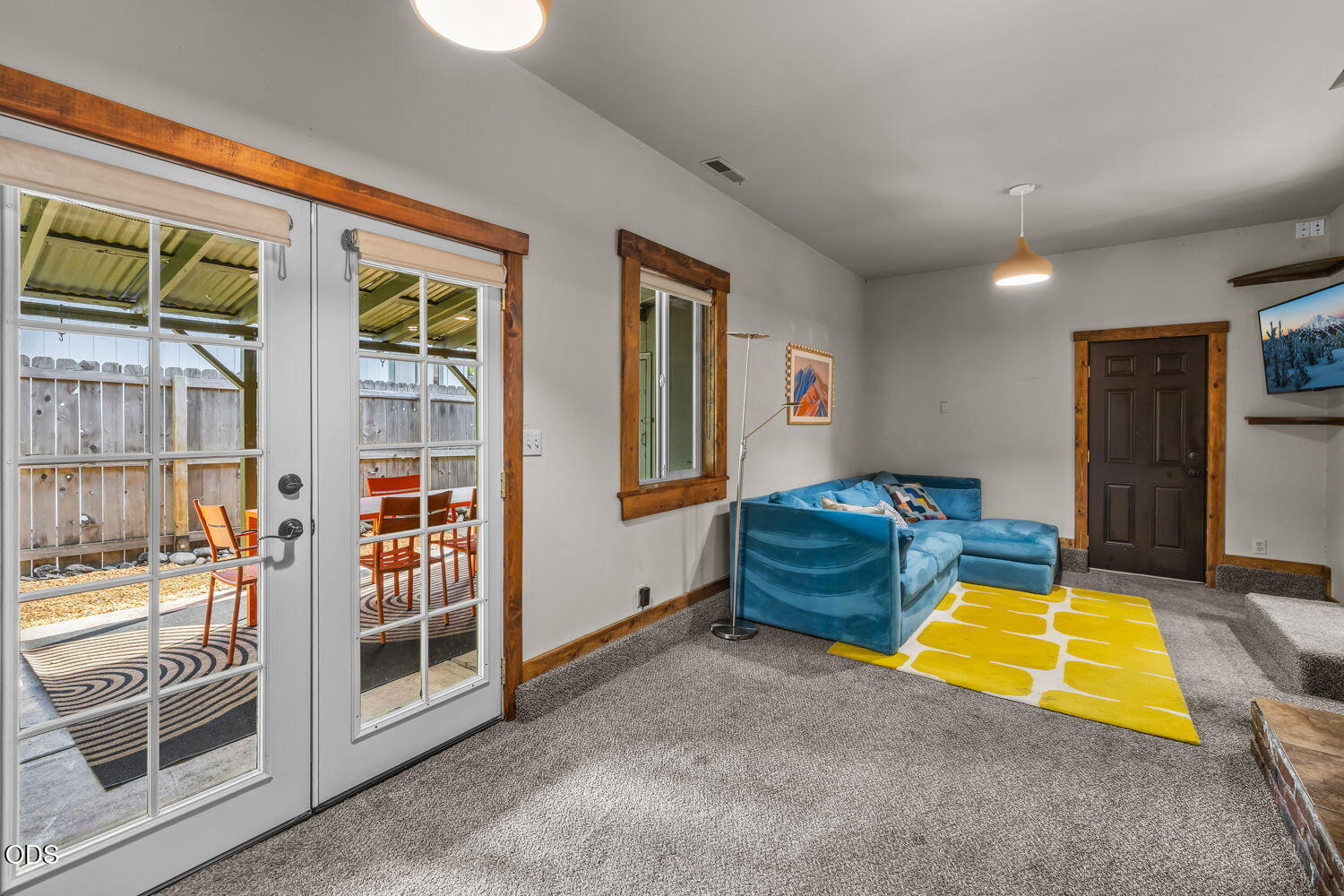 Photo of 932 NE 10th Street 18 of 50