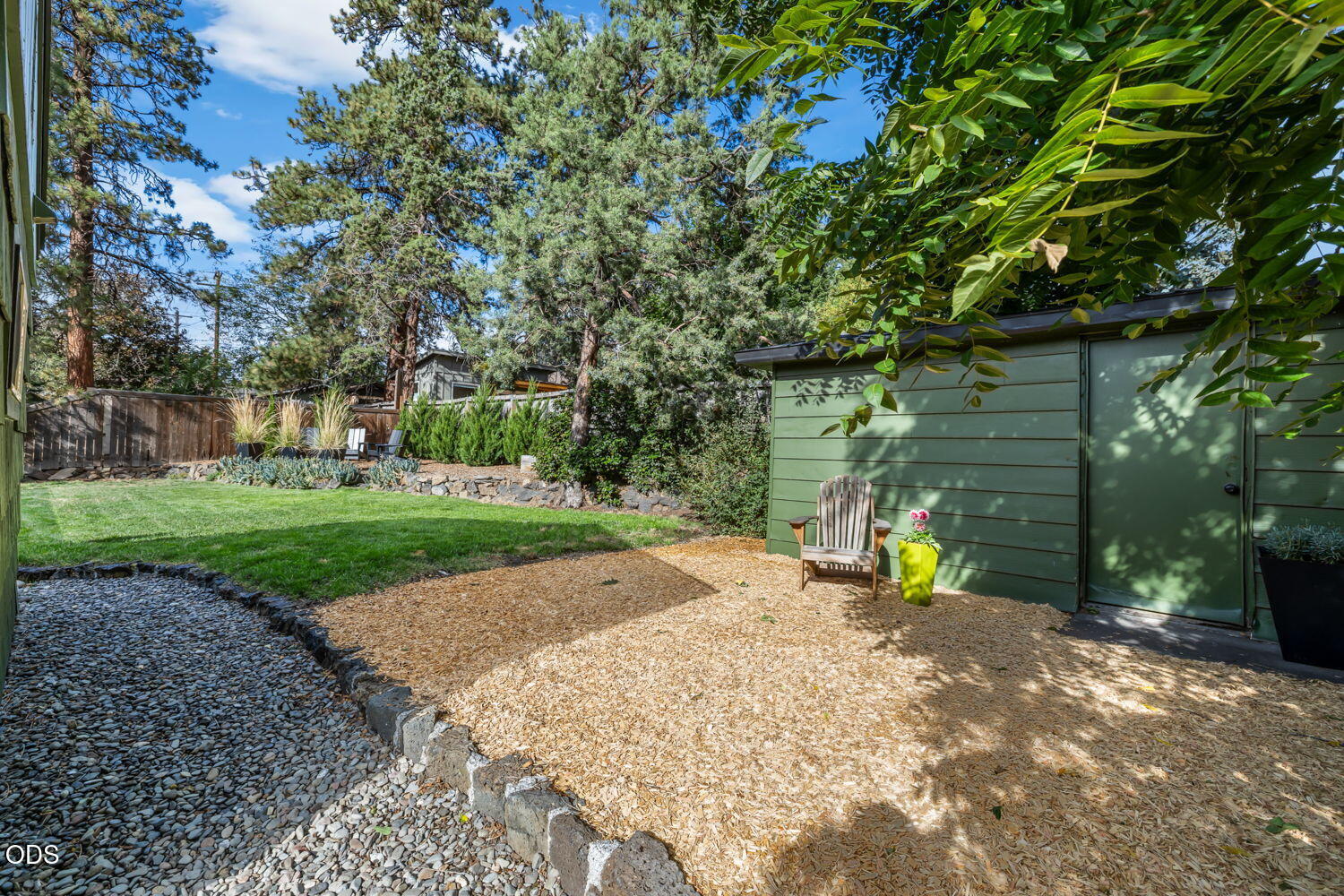 Photo of 932 NE 10th Street 35 of 50