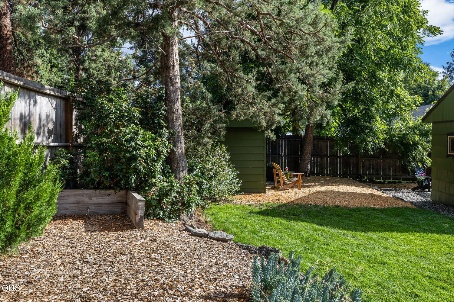 Photo of 932 NE 10th Street 39 of 50