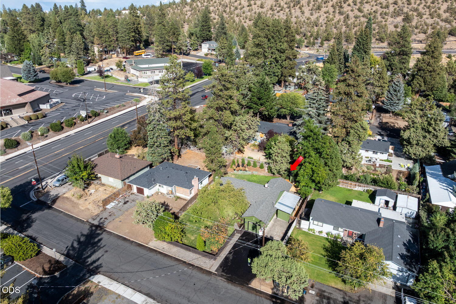 Photo of 932 NE 10th Street 50 of 50