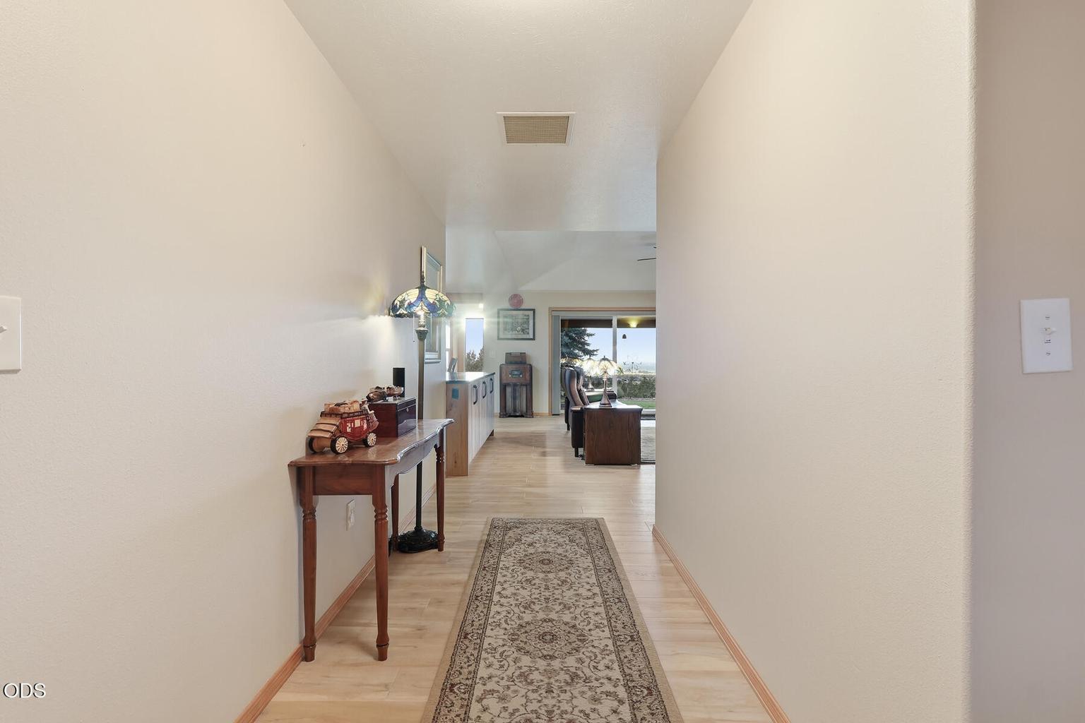 Photo of 11744 SW Red Cloud Road 8 of 82
