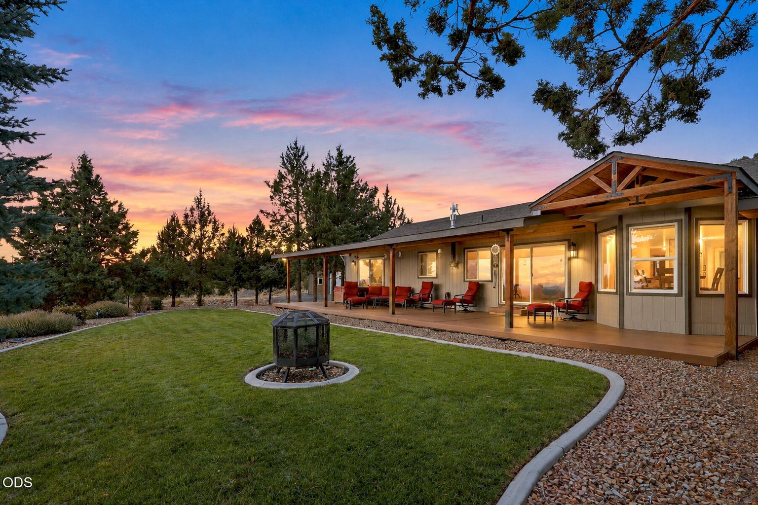 Photo of 11744 SW Red Cloud Road 2 of 82