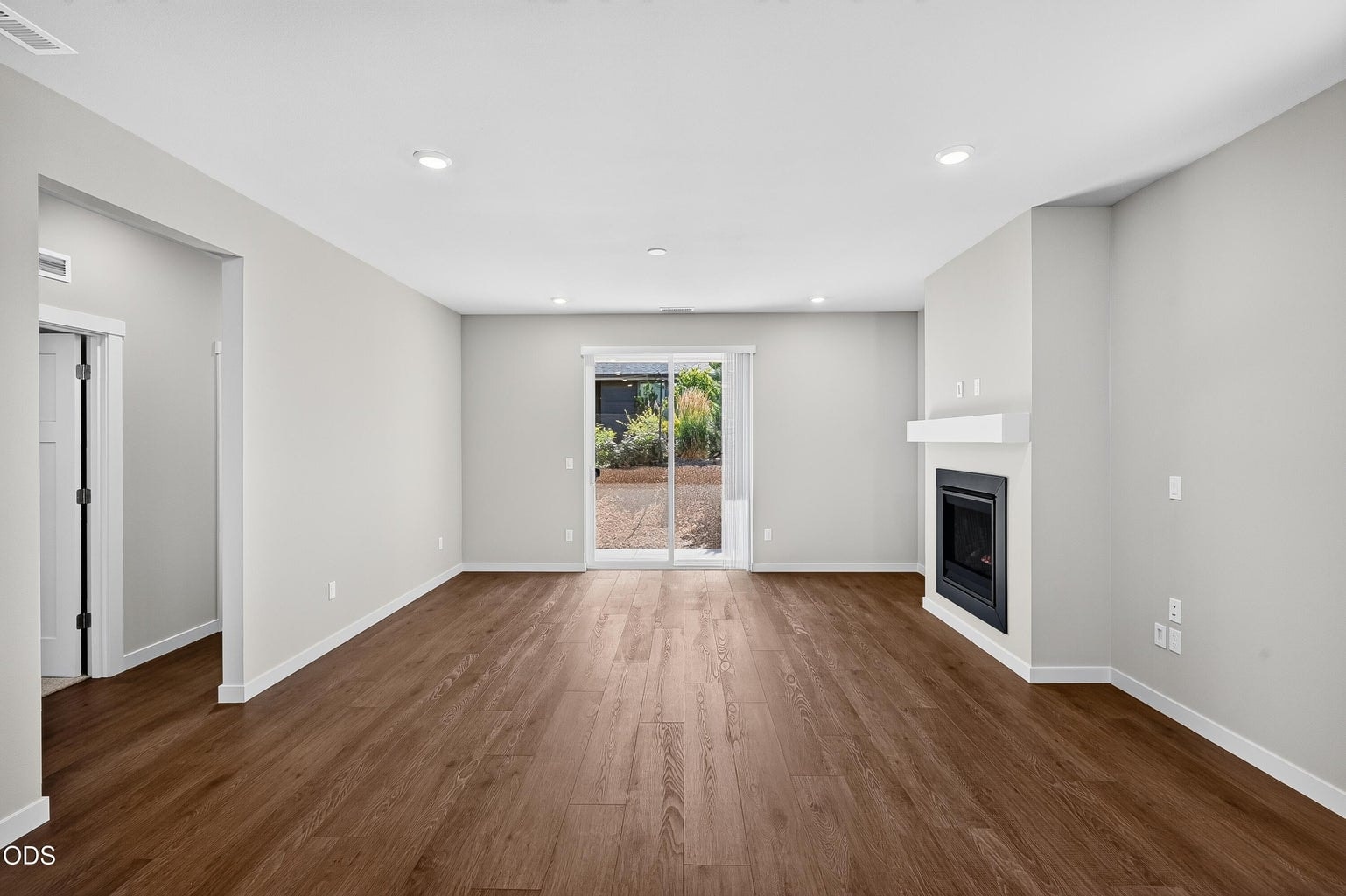 Photo of 2634 NW 26th Loop North 9 of 41