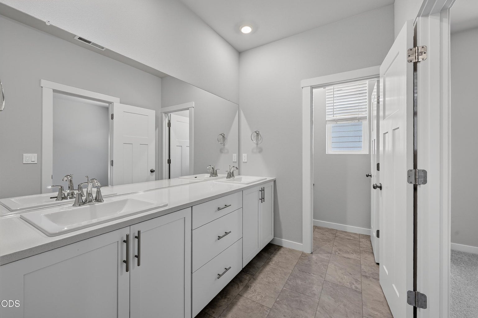 Photo of 2634 NW 26th Loop North 12 of 41