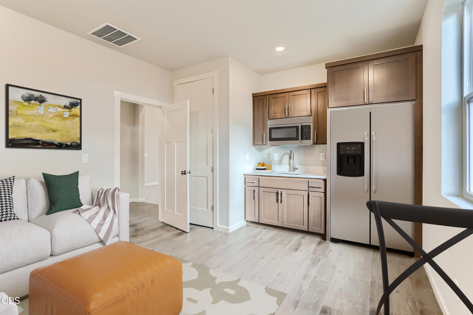 Photo of 63111 NE Henningsen Pl 17 of 20