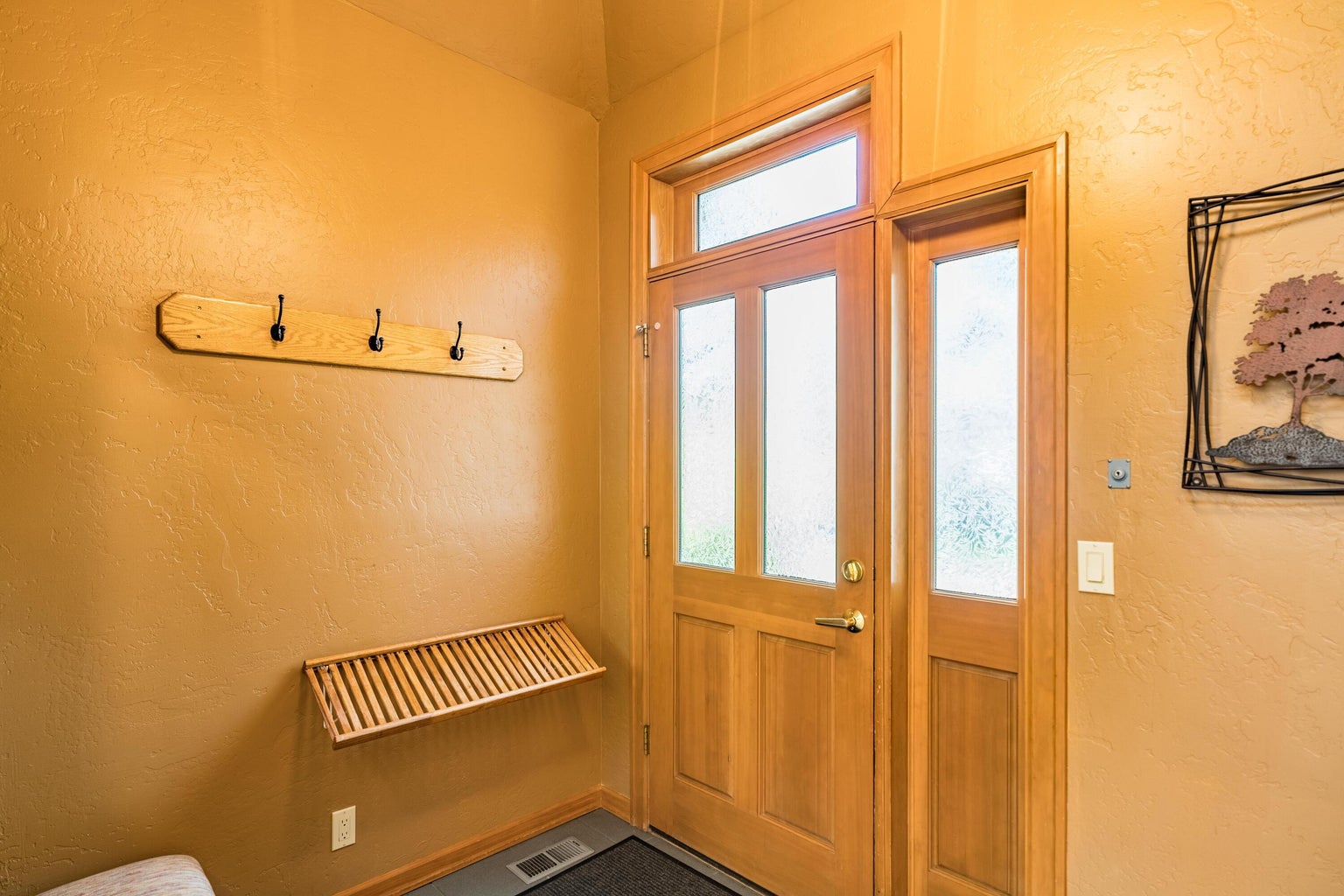 Photo of 57046 Peppermill Circle 5 of 24