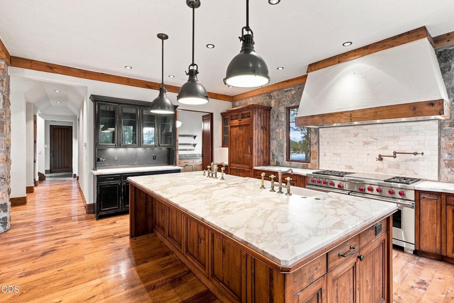 Photo of 23021 Brushline Court 14 of 47