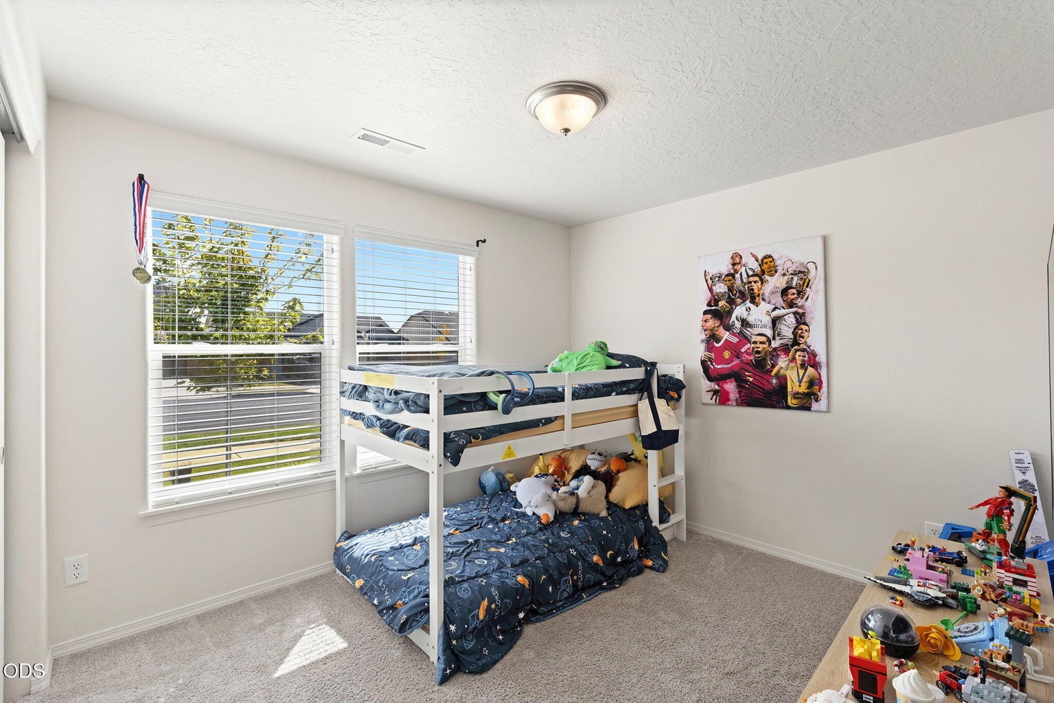 Photo of 3583 NW 9th Street 25 of 33