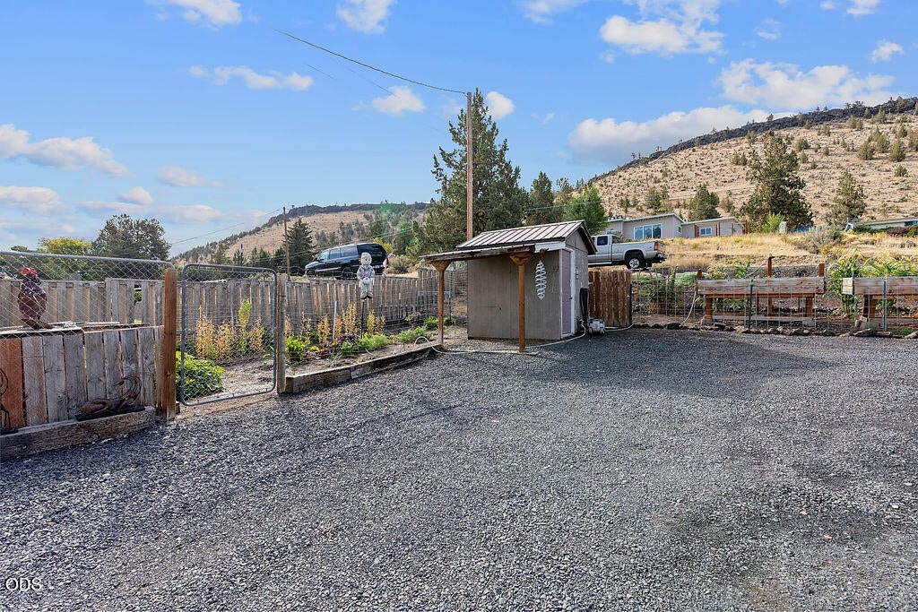 Photo of 969 SW Crestview Road 35 of 42