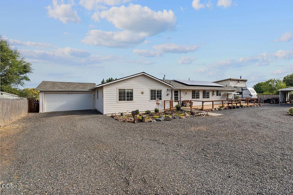 Photo of 969 SW Crestview Road 6 of 42