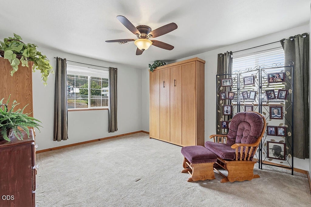 Photo of 969 SW Crestview Road 23 of 42
