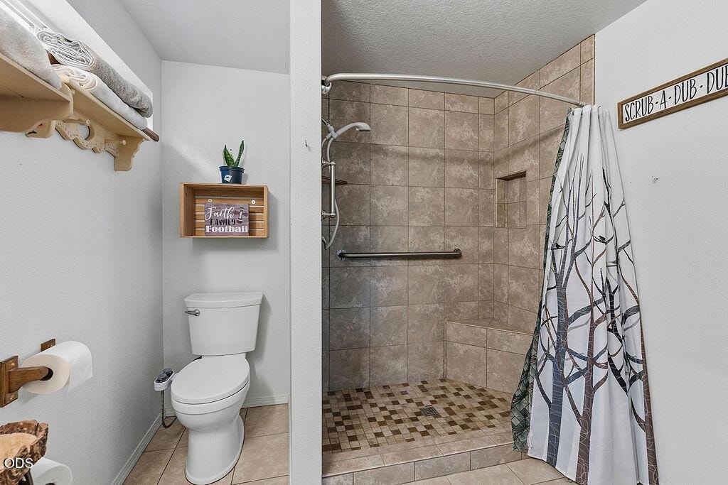 Photo of 969 SW Crestview Road 21 of 42