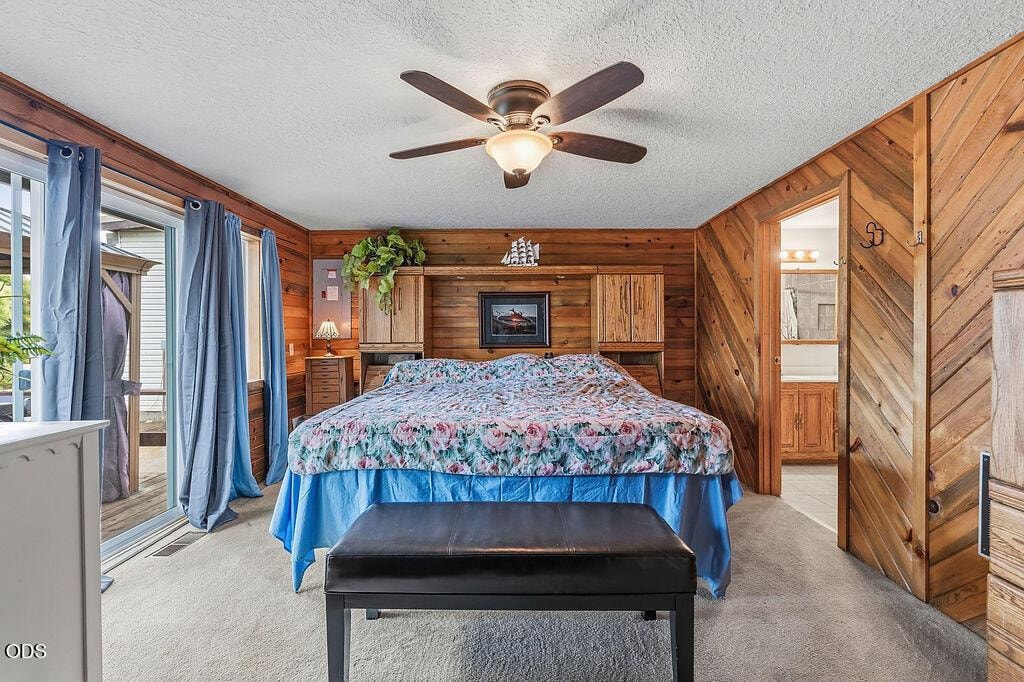 Photo of 969 SW Crestview Road 18 of 42