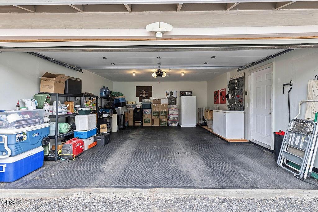 Photo of 969 SW Crestview Road 33 of 42