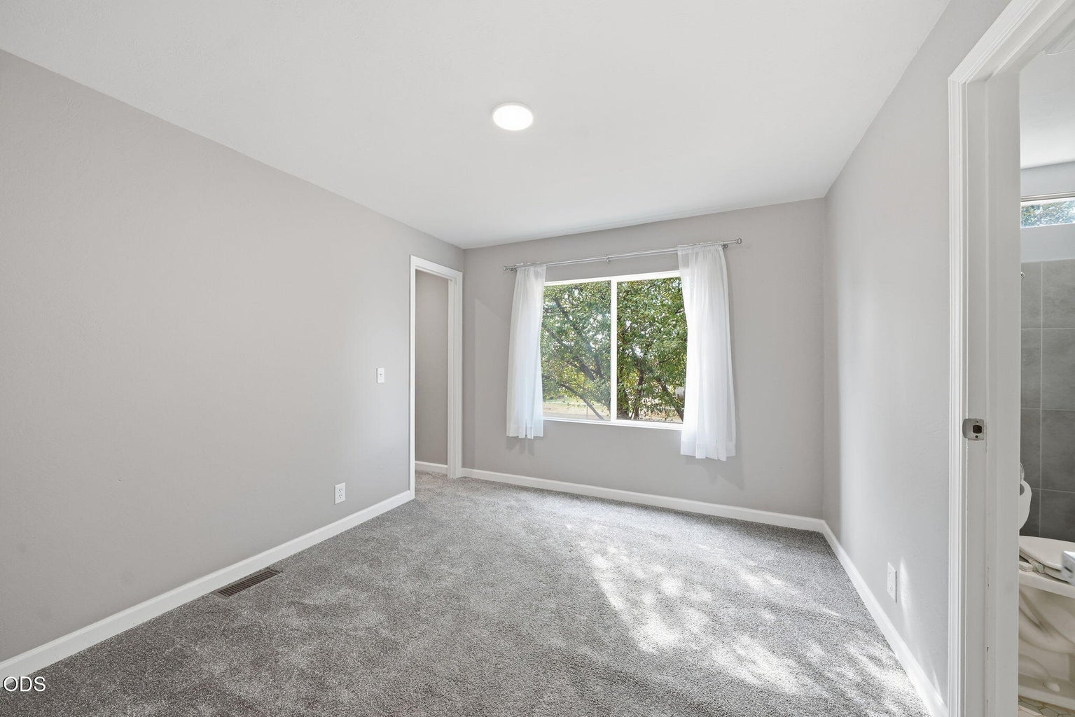 Photo of 1784 NW Central Avenue 30 of 44