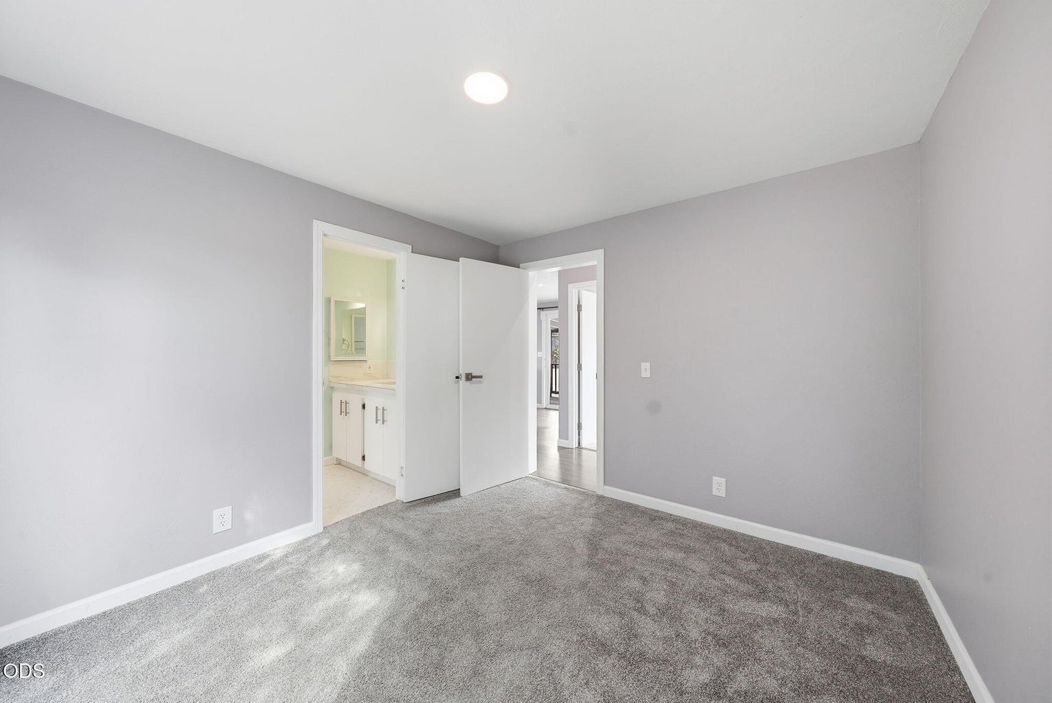Photo of 1784 NW Central Avenue 32 of 44