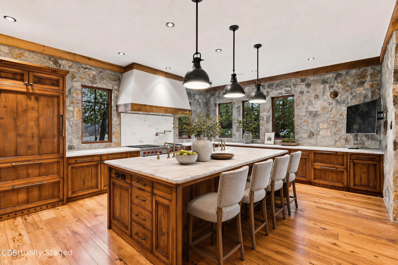 Photo of 23021 Brushline Court 12 of 47