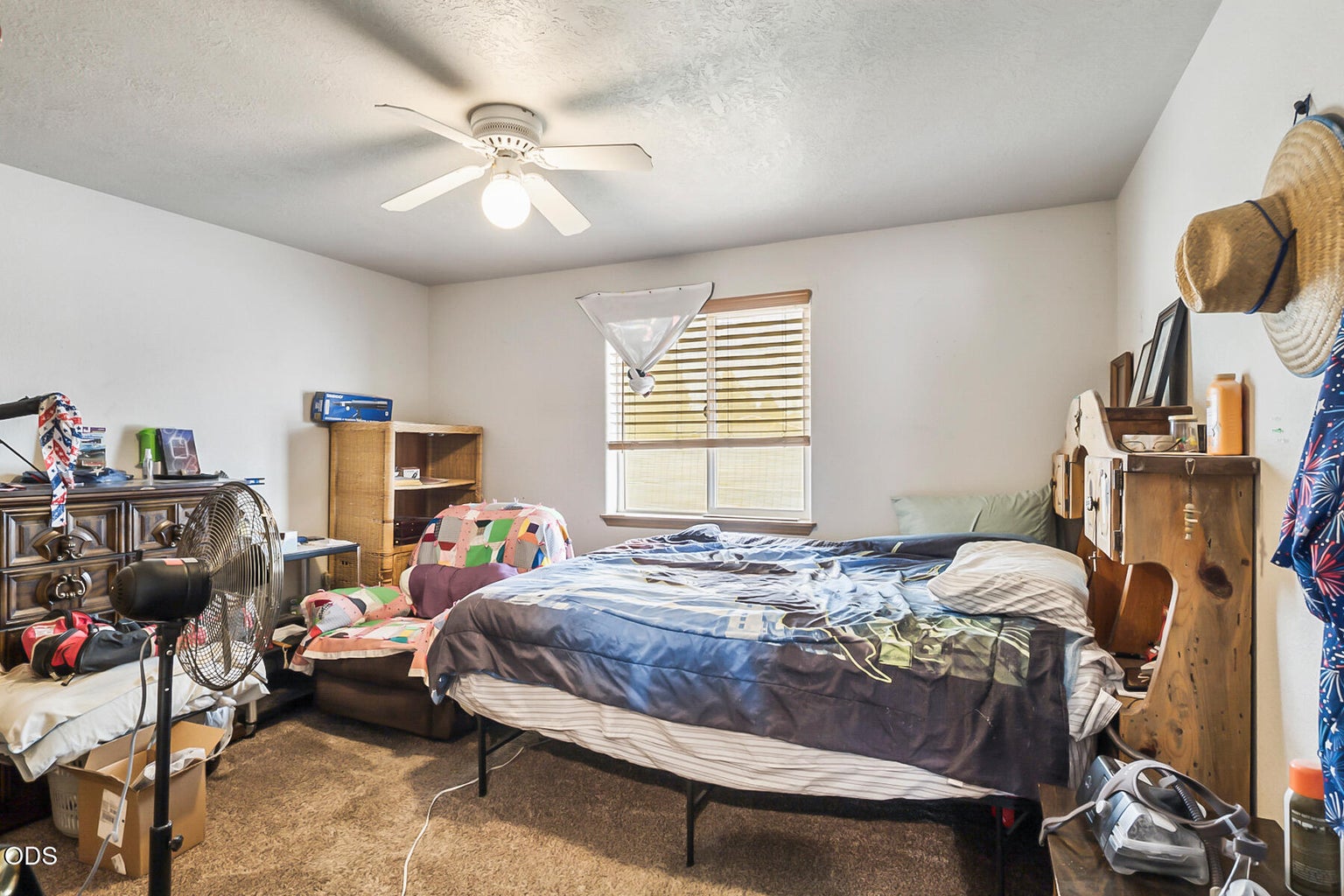 Photo of 2454 SW Wickiup Court 16 of 18