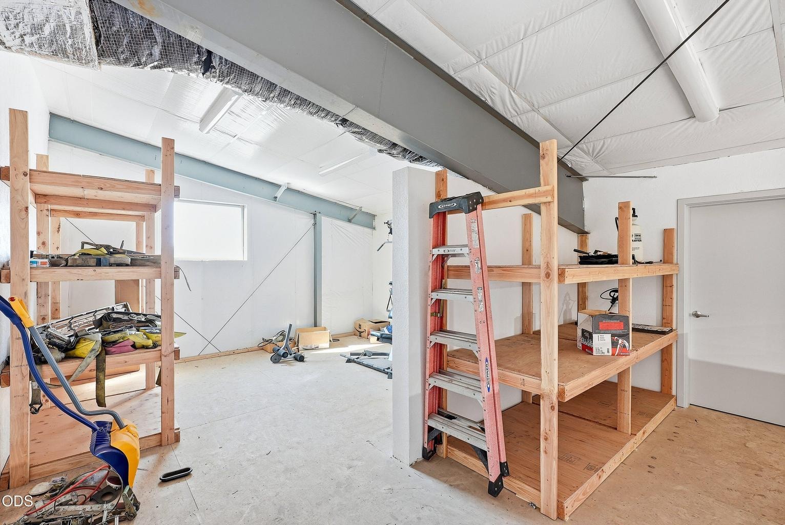 Photo of 188 W Sisters Park Drive 9 of 17