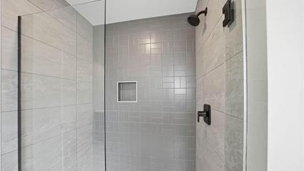 Photo of 21549 SE Etna Place 19 of 29