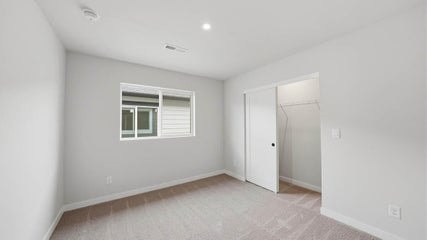 Photo of 21549 SE Etna Place 21 of 29