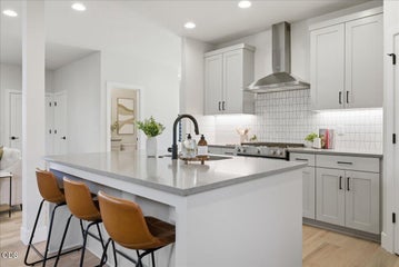 Photo of 21424 SE Krakatoa Court 16 of 67