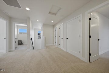 Photo of 21424 SE Krakatoa Court 26 of 67