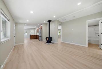 Photo of 16866 Whittier Drive 11 of 46